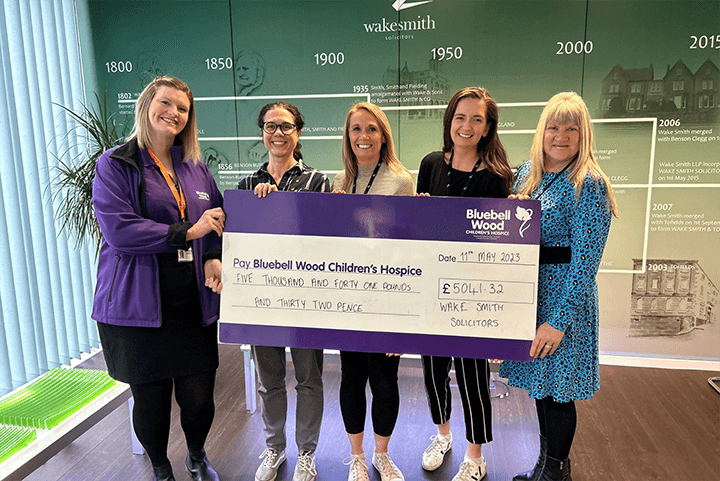 Wake Smith raises £5k for Bluebell Wood children’s hospice